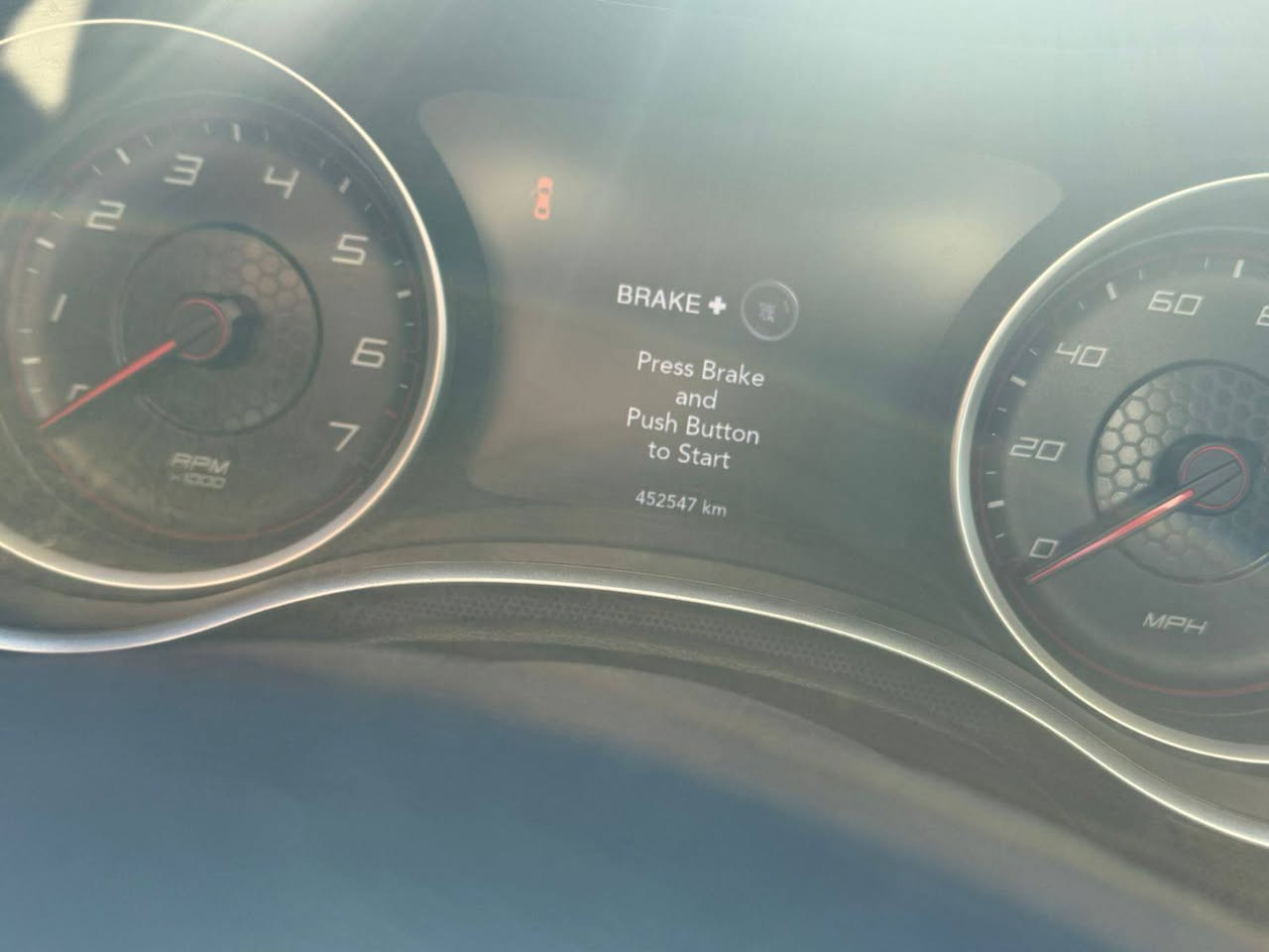 السلام عليكم جارجر 16للبيعsxtا حادثه من أمريكي. بابين خلفيه كلير  وجاملغ  وبنيد 
كير مكينه حدايديه تخم تاير  كله جديد جاهز   السياره 
السعر170وبيه مجال 

مكانه بغداد محموديه 

***********

***********
