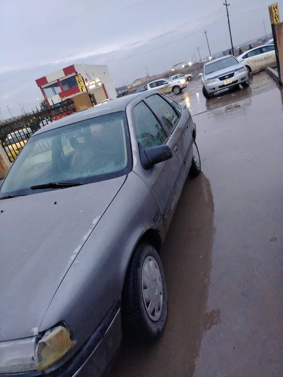 السلام عليكم
فكترا حجم 16 للبيع 
موديل 90 رقم الماني صلاح الدين شرط التحويل سعر 25 ورقه  باقي التفاصيل اتصل ع الخط 
***********
