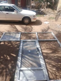 جام خانه للبيع ٣في٣ واكو وياها ٧٠ سنم يعني انت تتحكم بلعرض تريدها ٣م ت...