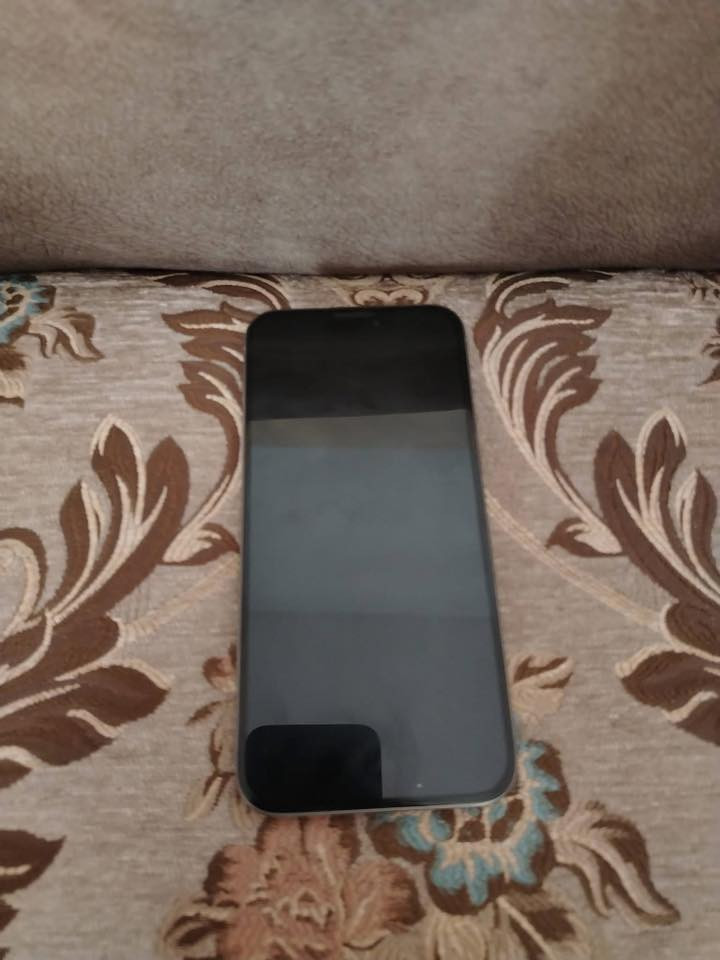 15برو ماكس
ذاكره٢٥٦
بطاريه
٨٧
جهاز وتر كلشي ما مبدل 
ماستر نضافه ١٠٠/١٠٠
***********
السعر ٨٠٠
