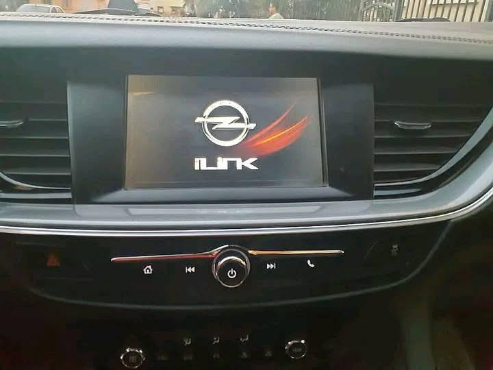 الإسم+Opel+insignia+
الموديل+2019
مازوط+و+6+خيل+
الكيلومتراج+190000+كم+
الحالة+نقية+
الموطور+تيربو

اكادير أكادير, أكادير إداوتانان


**إذا كنت صاحب هذا الإعلان وتريد حذفه لأي سبب، رجاءا أرسل رسالة إلى الدعم الفني**