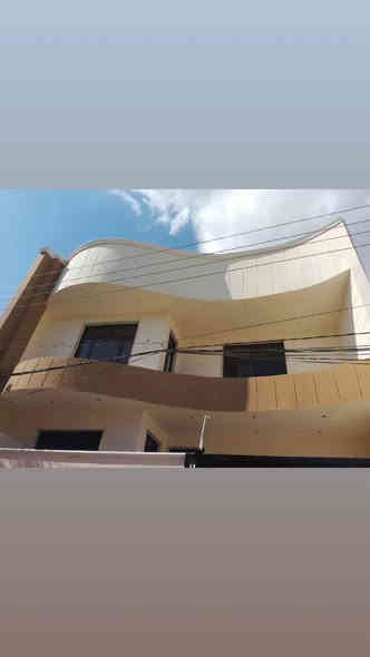 سلام عليكم متابعينا الكرام جانب من اعمالنه صبغ واجهيات بأسعار مناسبه بابل لتواصل ***********
