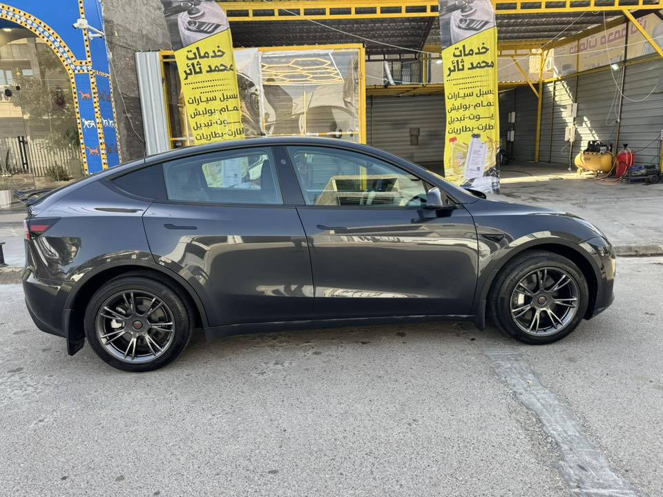 تسلا 2024
تسلا 2024 تك ماطور لونك رينج
اتمشك 500 كيلو السياره بعدهه زيرو
ماشيه فقط ٩ ميل بطاريات 100%
كله على وضع الشركه وجاهزه
السعر مناسب جداا 188 وبيه مجال بسيط..
مكاني بغداد السيديه
***********
