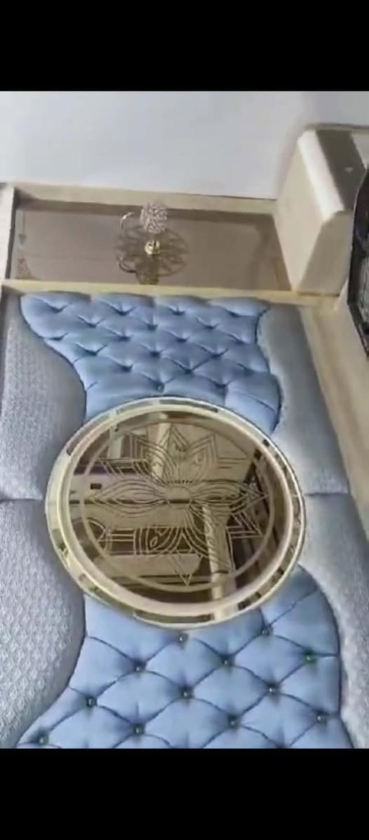 غرفة نوم للبيع تركي تسكام درجة أولى شرط نضافه فول شغل درجة أولى مو سوكي للتواصل على الرقم واتساب 
***********
