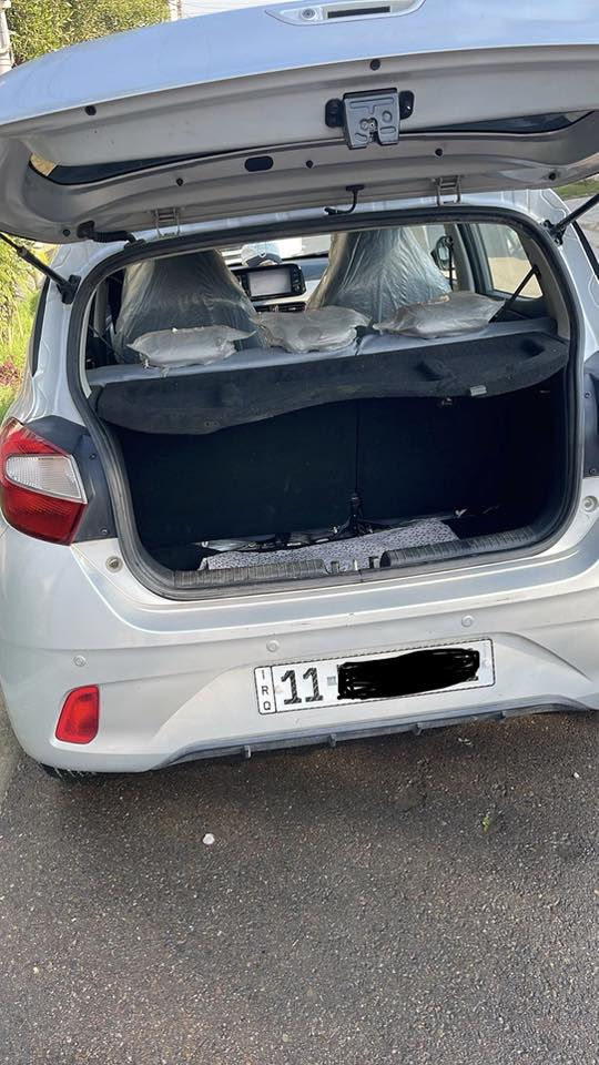 السلام عليكم
هونداي i10

موديل 2021

السيارة حادثهه فقط بنيد ونفسة ممبدلي ضربة سطحية بالبنيد فقط ومغلفي نفسة ممبدلي بلادي مثل ما موضح بالصور عدا هذا السيارة مكفولة من صبغ من ضربة اي شي مبيهه بلادية كولهه ماشية 74 الف تحويل مباشر الرقم انكليزي بغداد مثل مموضح بالصور مكان السيارة بغداد الدورة 

سعر السيارة 105

للتواصل فقط واتساب على هذا الرقم 
***********
