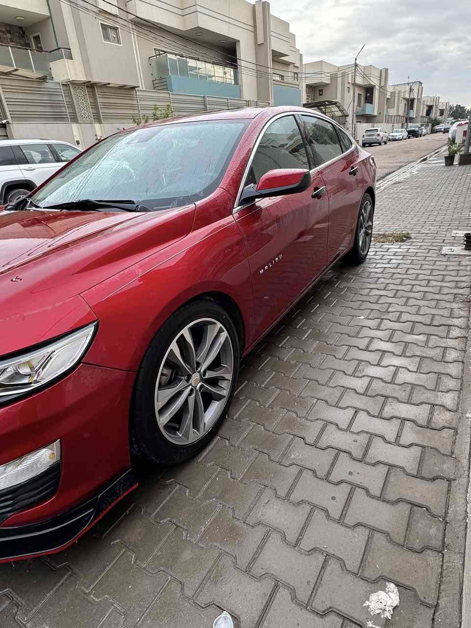 سلام عليكم
ماليبو ٢٠٢٣ مواصفات بريمير
حادث خفيف كلش ٤ اصابع جاملغ امامي ورجعنا بارد
مواصفات السيارة معروفة فول:
بصمة تشغيل وبصمة ابواب
تشغيل عن بعد
لايتات زنون امامي ولدات امامي خلفي
ويل كب رياضي ١٩ 
فتحة سقف بنوراما
شاشة جبيرة وكامرة خلفية
مانع انزلاق
رادار امامي وتوقف ذاتي 
مثبت سرعة تفاعلي وتحديد مسار
سايد بريك بصمة
اوتو هولد
مساعد صوتي نفس سيري
كيج السرعة الكتروني
٣ انظمة قيادة عادي وايكو وسبورت
تبريد تدفئة بالكشنات الامامية وتدفئة بالكشنات الخلفية
تدفئة بالستيرن
مري قلاب
كشنات جلد وتبريد خلفي
اضاءة بيدة الباب
السيارة رقم نجف ومكانهة نجف ماشية 33 الف ميل نظيفة حيل ومستوردهة علة ايدي ومال بيت بالعافية علياخذهة
السعر 152 وبيهة مجال اتصل وتدلل
***********
