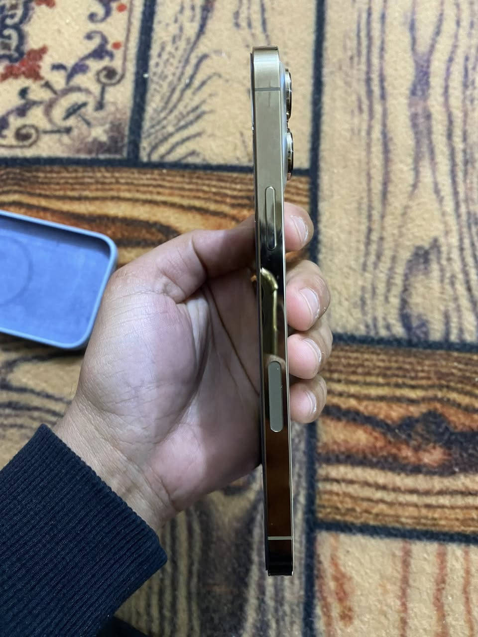 السلام عليكم
جهاز ايفون 13 برو ماكس بطاريه 83 ذاكره 256
جهاز نضيف ما مبدل بي شي الي يحب يتواصل وياي يتفضل واتساب *********** مكاني خلف مطعم الديوان
