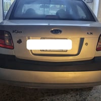 سيارة ريو 2007 وارد كندي محرك 1600 رقم بغداد  ضررها الجاملغ عكس السايق...