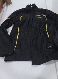 تراك مطري • ووتر بروف • حالة مرتبة