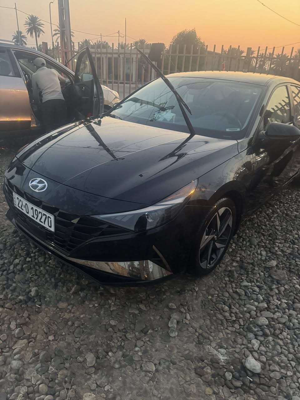 النترا للبيع موديل 2023 رقم اربيل
المواصفات 

ماشيه 30 الف km
محرك 2.0 دوش ،اوتو هولد ، كامره خلفيه واماميه ، رادار امامي خلفي جانبي ، شاشه كبيره متصله ، هند بريك دكمه ، حساسات امامي خلفي ، لايت LED ، توقف ذاتي ، تحديد مسار، قيادة ذاتيه ، تنبيه خروج عن المسار ، مثبت سرعه ، مانع انزلاق، ثلاث وضعيات قياده ، شحن وايرليس ،  معرفه عمر الدهن تشغيل عن بعد وبعد هواي مواصفات  حادثها موضح بالصور  حافه البنيد تعديل  
 #السعر 172$ المكان بابل - الشوملي
***********
