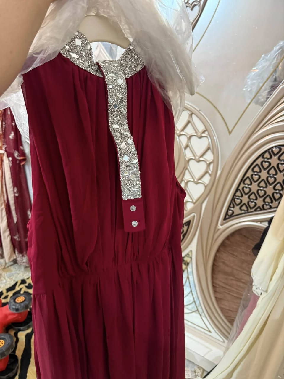 فساتين بيهن جدد وبيهن مستخدم مره للبيع


**إذا كنت صاحب هذا الإعلان وتريد حذفه لأي سبب، رجاءا أرسل رسالة إلى الدعم الفني**
