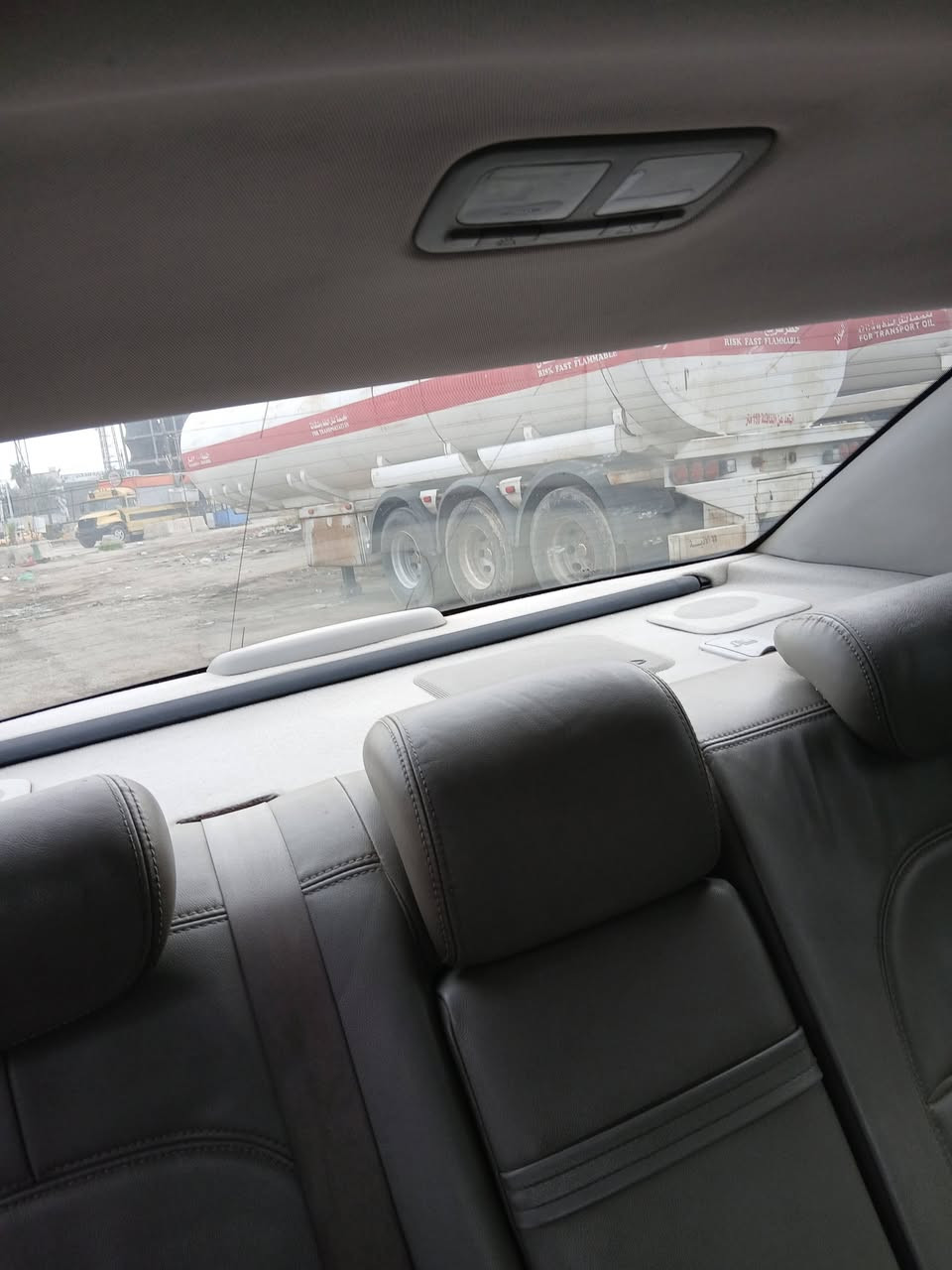 بسم الله الرحمن الرحيم اللهم صل على محمد وآل محمد الطيبين الطاهرين السلام عليكم ازيرا موديل ٢٠٠٨( لمتد) كل المواصفات بيها وارد كندي بدون حادث بسمي رقم نكليزي بغداد السياره ماشيه ١٠٤ حتى كتلوك شركه بيها نظيفه بيها جراد جاملغات الاماميه والصندوك السعر ٨٠ وبيها مجال رقم تلفون ***********
