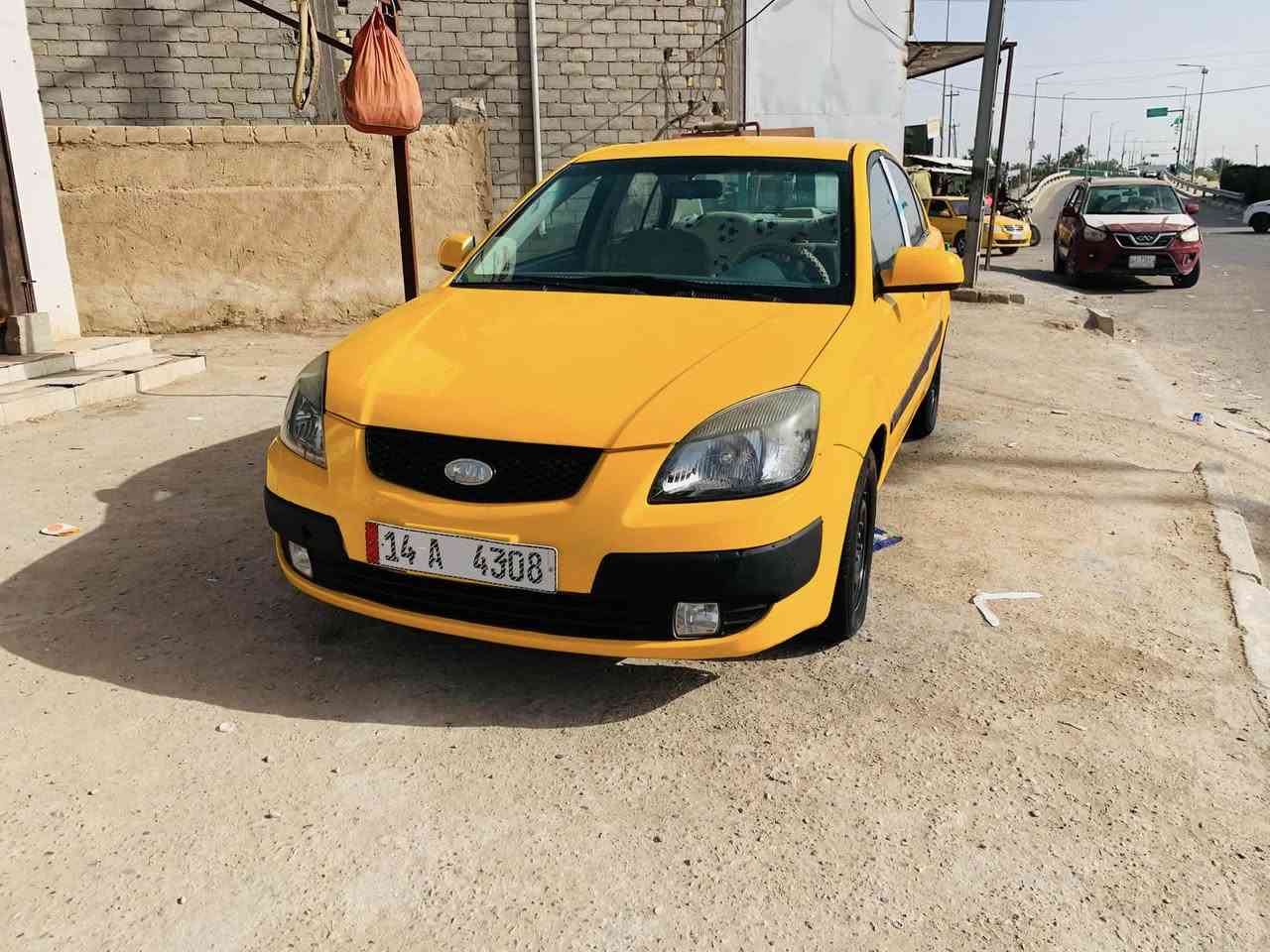 السلام عليكم كيا ريو  مكفوله ٢٠٠٨
مكينه كير تخم تاير ماعوزها شي سعره ٦٥ وبيه مجال قليل 

المكان السماوه المجد مسعجل ع بيعتا
***********
