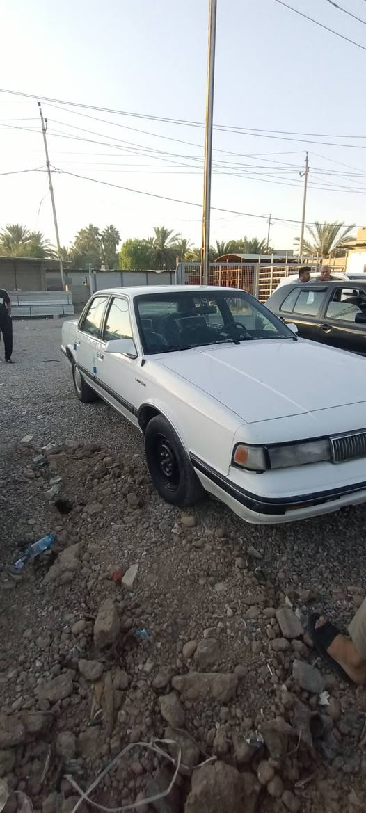السلام عليكم ..
اولدز 1990للبيع بدون حادث صبغ عبايه اثر جرد حلوه وظيفه رقم ديالى تحويل ثاني يوم 
جاهزه بدون نقص منظومه بانزين جديده 
دبل فيتبم
تبريد شغال
شاشه 
سنترلك 
لايت زنون
سعر 37 
عنواني ديالى بعقويه ***********
