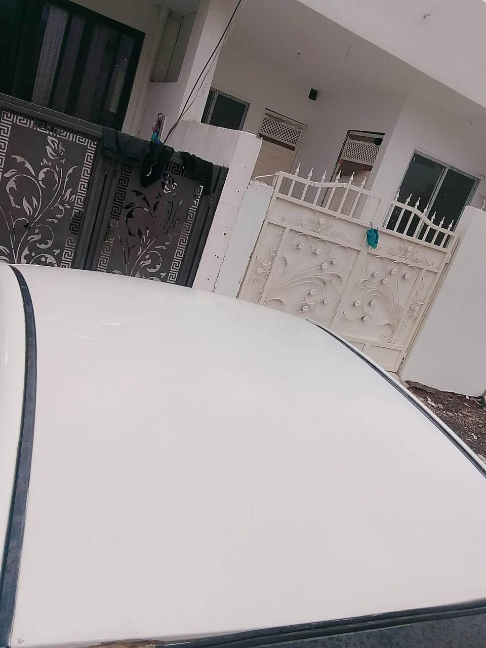 ئه ڤانتي ٢٠٠٦ 
مه كينه گچكه ي دكشن به رز
ئاوينه كاره باي
كوشن كاره بايه
ته نزيل بلوتوزه به س  ته بريت له مس نييه
لوك لوكه سه ياره كه📦👌
٤ تايه ي لؤكه
بي چالو شوخته 
ده حمو ليدراوي نييه 
پشتو پيشي كه پسه مالي دؤسته
كه ڤه ر گوراو نييه
سه خفي بؤياخ نييه 
Admin🌹

*********** 
٤٩ گه لاو مه جال خوار با زار رانية, السليمانية
