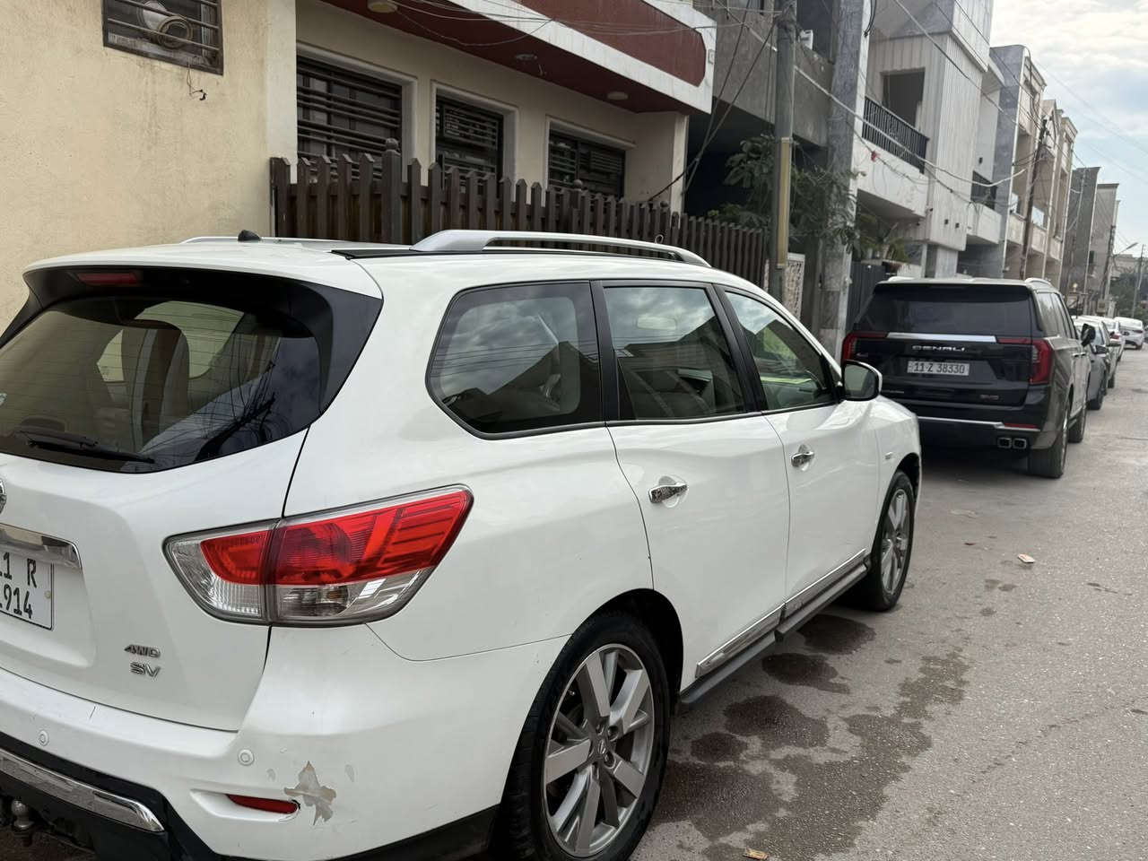 نيسان بافندر ٢٠١٣ خليجيه فول ١/١ بيها بس باب السايق صبغ بيع مستعجل وسعر مناسب
السياره كامله مابيها اي نقص والسياره باسمي مكاني بغداد السيديه

***********
