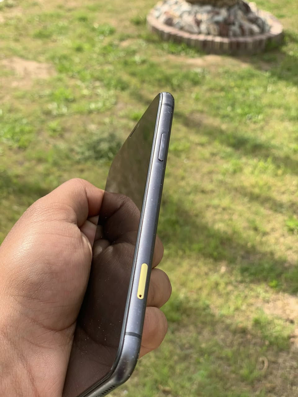 السلام عليكم ايفون 11 عادي ذاكره 128 فيس ايدي شغال  مبدل بطاريه وشاشه مال تفصيخ اصليه 3 خيارات ومبدله الشريحه مال غير جهاز بس شغاله باقي الجهاز مكفول بسعر مناسب 165 وبي مجال للشراي للاستفسار ***********
