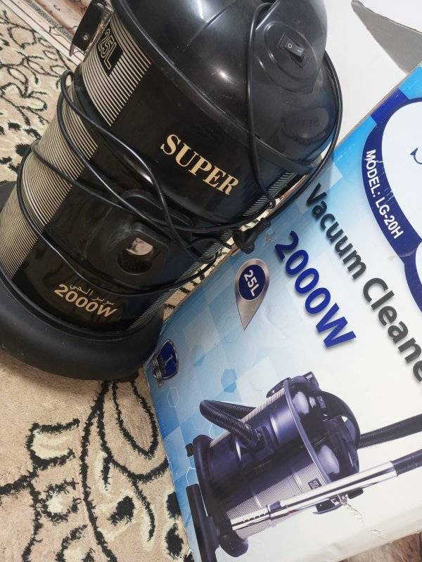 مكنسه كهربائية بعدها جديده ماخذيها ب100
يردوها ب70بيها مجال قليل نجف حي الرحمه


**إذا كنت صاحب هذا الإعلان وتريد حذفه لأي سبب، رجاءا أرسل رسالة إلى الدعم الفني**