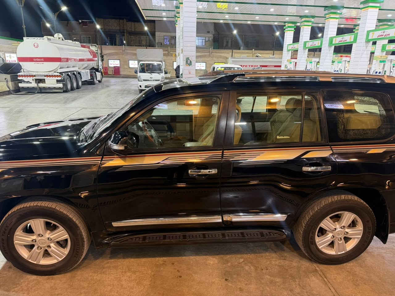 السلام عليكم
لاندكروزر 2014 فطيم 8سلندر 4600 رقم بصرة ماشية 125الف كيلو صبغ أربع بوب(لان جانت مصفحة) السعر 295 وبيها مجال مكاني بغداد ***********
