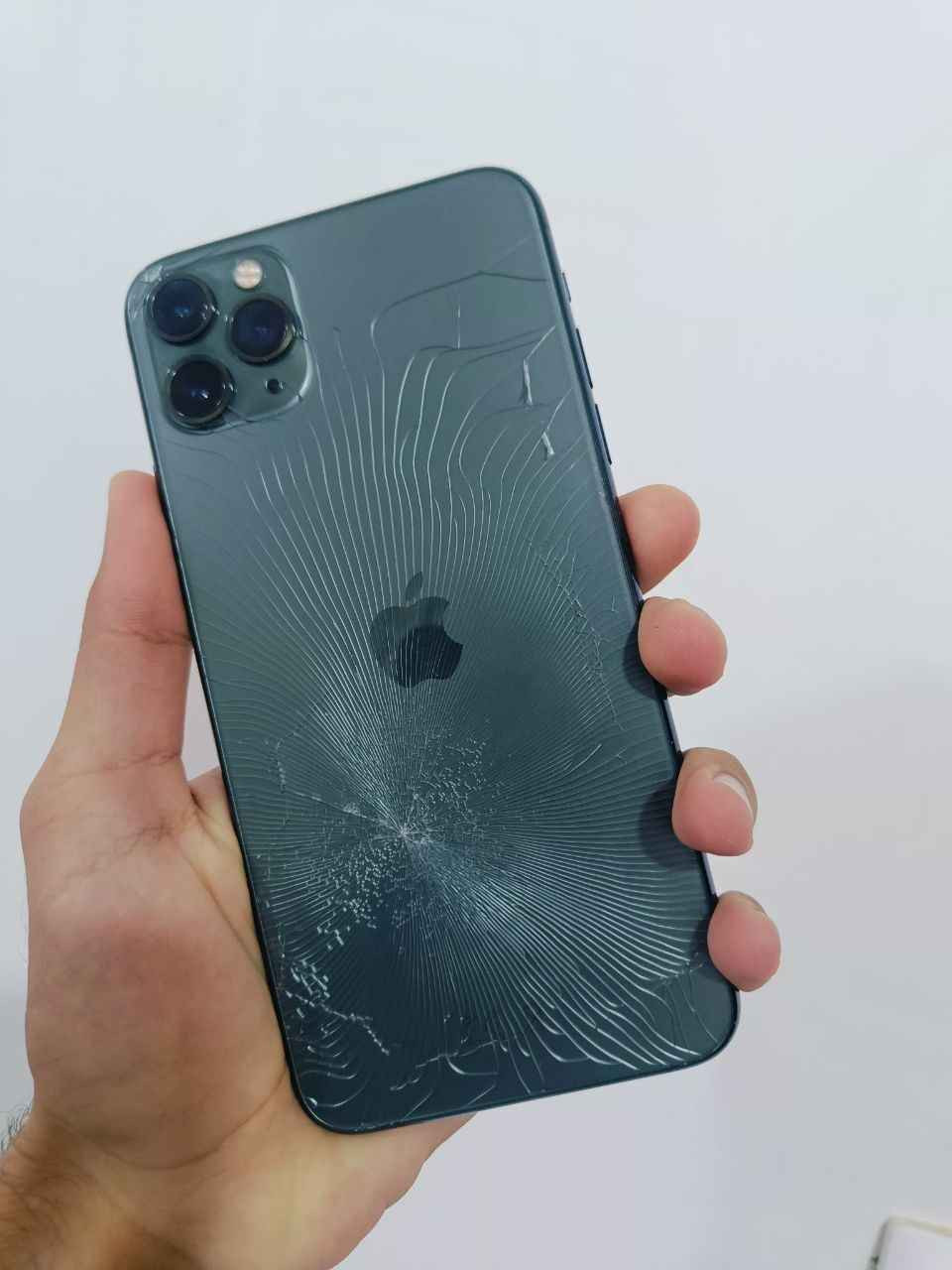 السلام عليكم
ايفون 11 برو ماكس
مبدل شاشة عادية مرات تصفن بل لمس
بطارية 74
ذاكرة 64
سعرة 225 وبي مجال
مكاني كوت متوفر توصيل لجميع محافظات العراق دهل اوران, واسط


**إذا كنت صاحب هذا الإعلان وتريد حذفه لأي سبب، رجاءا أرسل رسالة إلى الدعم الفني**