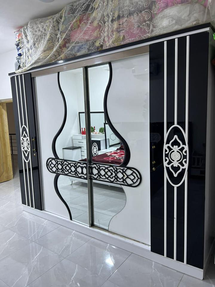 سلام عليكم غرفه نضافه مثل ماشوف بصوره 
مكاني شطره ***********
