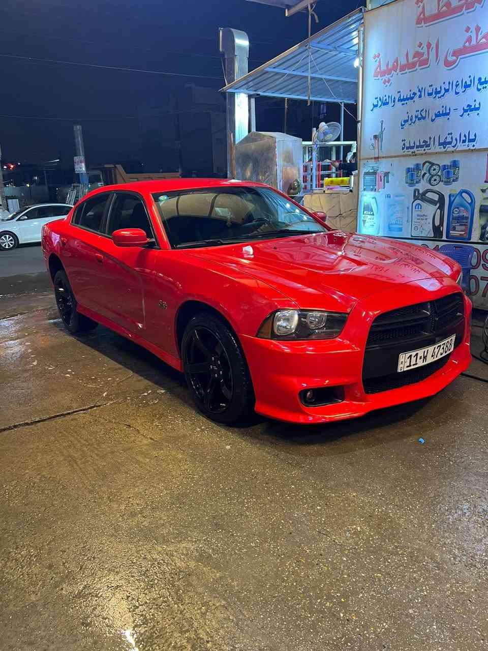 السلام عليكم جارجر 2014
سياره مانقصه شي خير من الله 
هيمي 8 سلندر بيه منضومه غاز 
فول ماعده الفتحه 
بصمه كشنات دفتري كهرباء 
رقم بغداد جديد 
بيع مستعجلً 
السعرً 150 بيهً مجال بصيط 
***********
