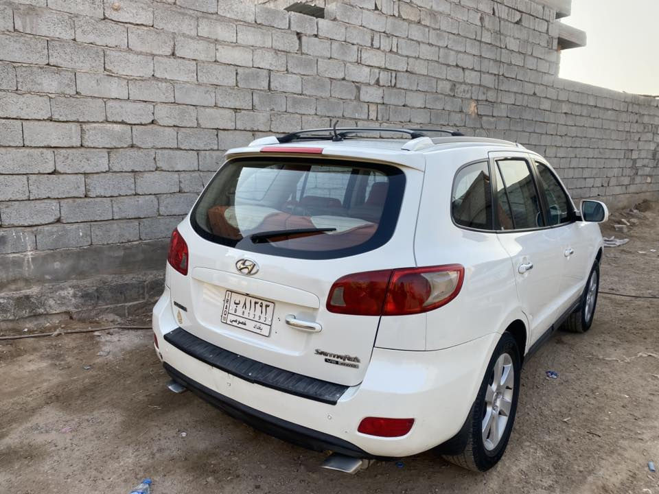 السلام عليكم سنتافي 2009 خليجي مكينه سته 2700 سبعه راكب 3 قطع تبريد تخم تاير صدر جديد كله جديد سياره كامل مواصفات عدا لبصمه مكفوله مكان سياره بغداد تاجي السعر اتصل وتدلل ‭.                 ‭           ‭0790 568 0807‬ ‭.           0750 094 8485‬
