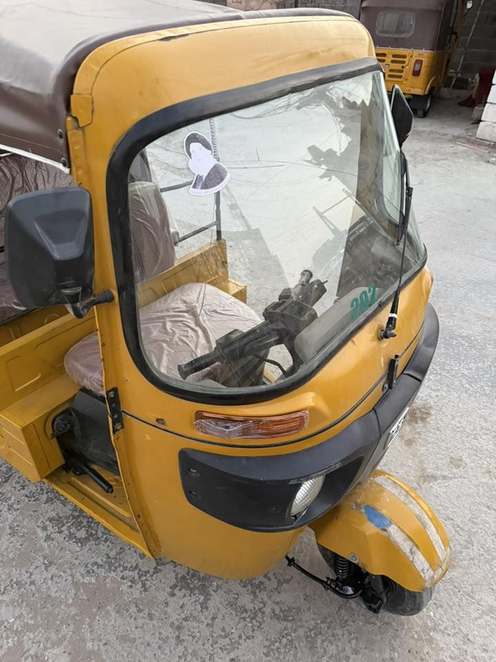 يا
تكتك ٢٠٢٠/١٢ رقم بغداد تحويل ثاني يوم اله عقد اسويلك يله تاخذه مابيع هيج 
مكينه مكفوله لاتنقص ولا تبخر كهربايات شغاله جاهزه للشارع كبل كشر نضيف بغداد الرشاد سعر ٦ وبيه مجال ***********
