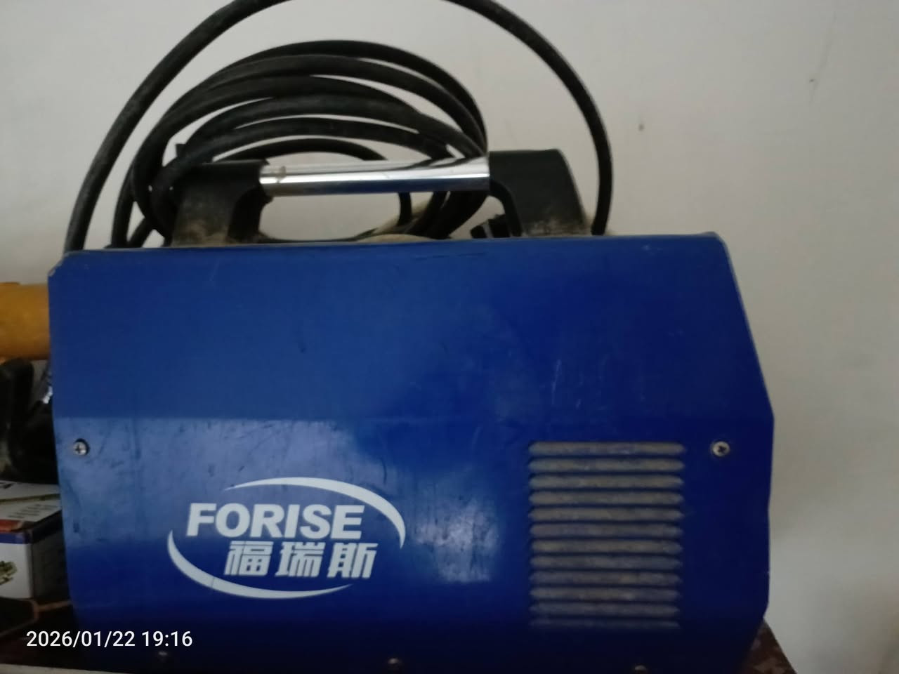 للبيع ماكنة لحام الكترونية اخو الجديد حتى كارتونتها موجودة نوعية جيدة جدا باب اول  250امبير 

 السعر 125الف وبي مجال 

العنوان بغداد الشعب حي البساتين تجي تفحص وتاخذها  وبالخير عالياخذها 
***********
