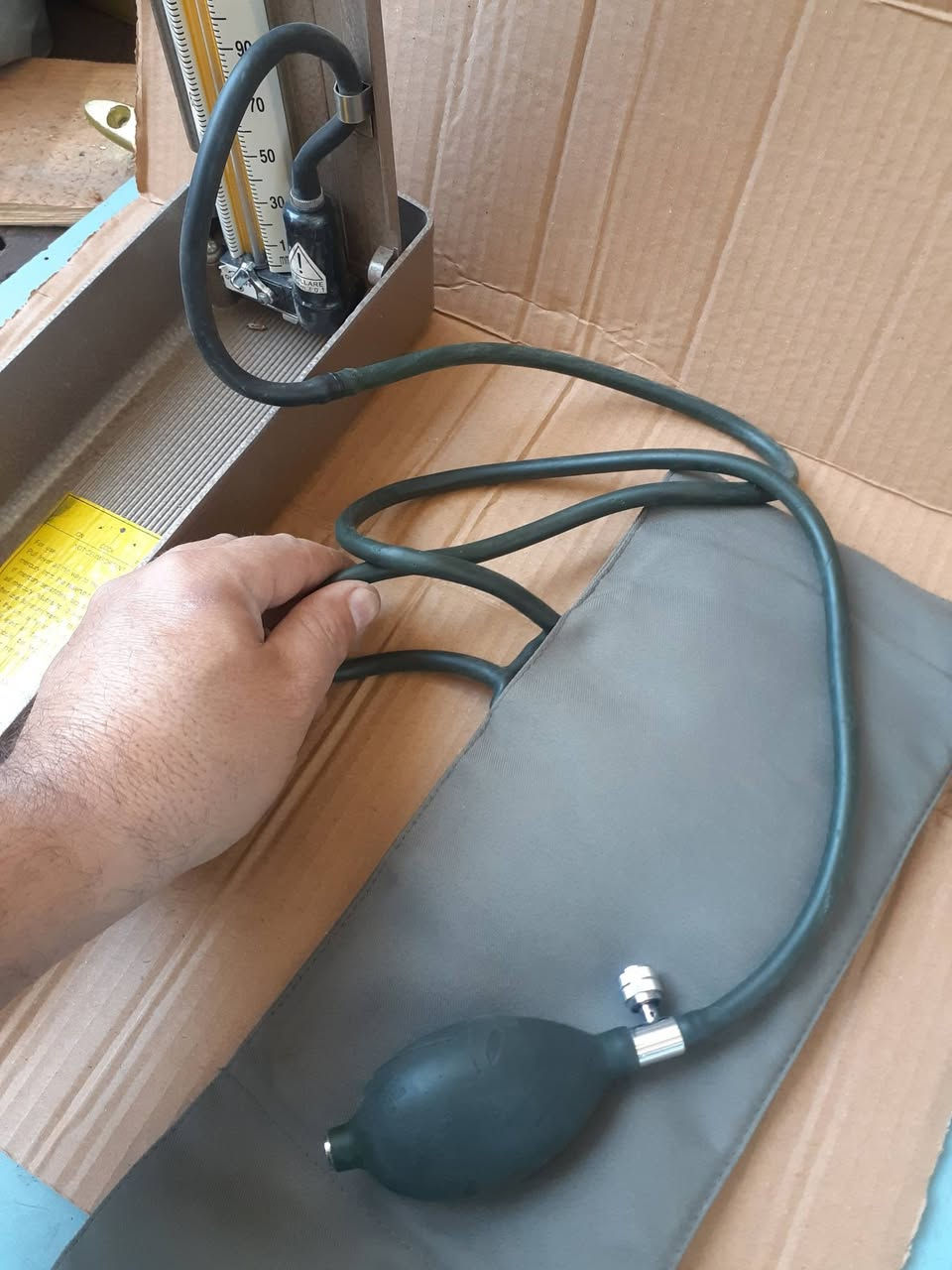 جهاز    ضغط    السعر     ١٥
احتمال    عاطل     معرف  بيه  كلشي


**إذا كنت صاحب هذا الإعلان وتريد حذفه لأي سبب، رجاءا أرسل رسالة إلى الدعم الفني**