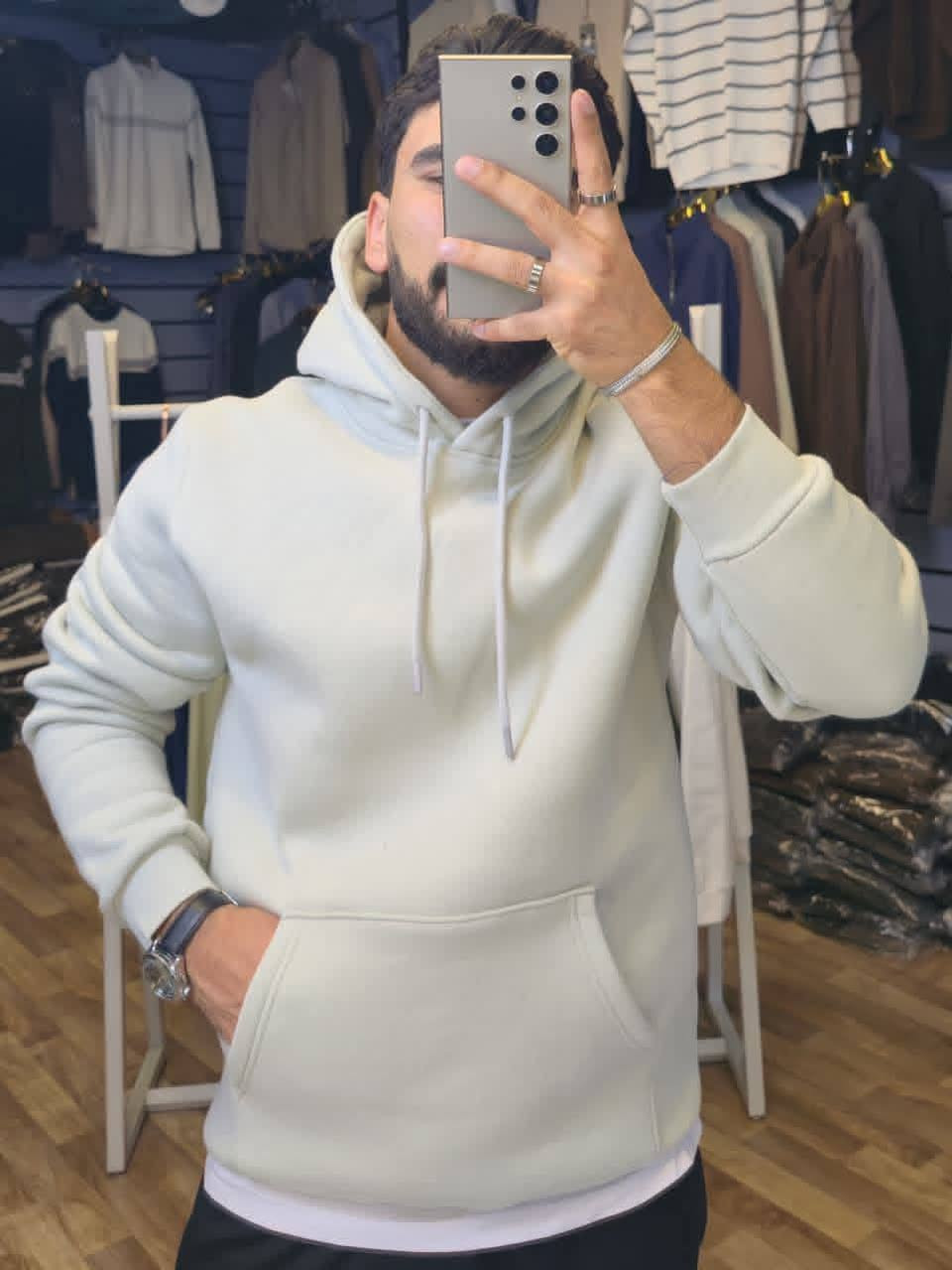 5 آلاف فقط 
5 آلاف فقط 
محلات وازياء حيدر الآغا 
بابل المسيب السوق المسگف 
***********
