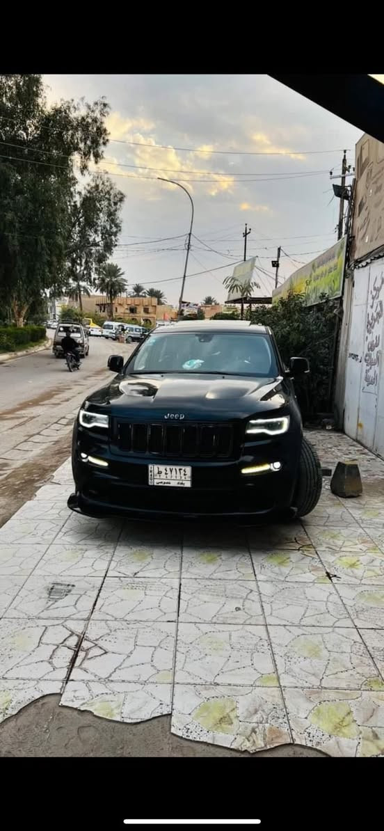 🚀جيب 2012 محدثة 2020كامل
سيارة srt ماشية100عليهة محرك 5700rt مال20
فول مواصفات للاخير 
بانوراما 
رادارات 
تحكمات جهتين 
نقطة عمياء 
كشنات تدفئة تبريد 
ستيرن تدفئة
خزن مقاعد 
تبريد قطعتين 
سماعات 14قطعة 
دمام 
مودات قيادة
 كزوز srt هدرزsrt
شتوتة 
كاج كان بوليت
فجوج برمبو 6بستم امامي 4بستم خلفي 
سيارة كلهة مختمة srt 
سيارة مابيهة حادث من امريكة 3قطع كلير طابة  او قطعتين بارد صارن عندي
سعر145 بيهة مجال 
للاستفسار ***********
