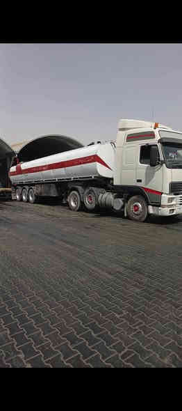 السلام عليكم فالفو شخاطه سنكل امامي بلادي تانكي 43طن سياره مكفوله برقي ما بيه نقص كير ٣/٣ كفالف كير محرك شاصي سياره جا تشتغل منضومه بويلر سياره تخم تاير بس زوج نص عمر مكان سياره تاجي
سعر 265ورقه 
للاتصال
‏‪0787 532 8098
