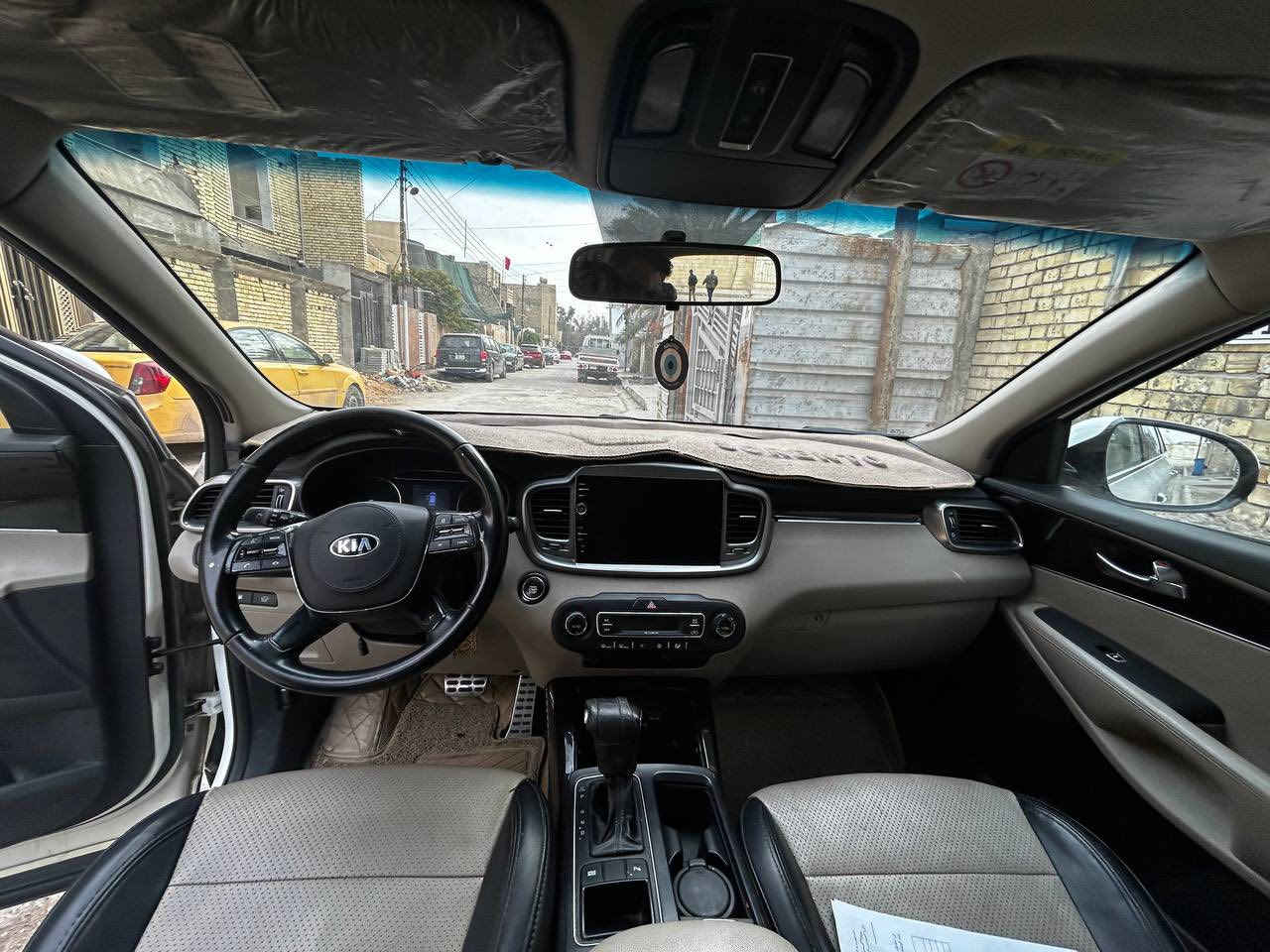 كيا سورنتو2019خليجي
السلام عليكم 
كيا سورنتو 
موديل2019
وارد خليجي كلين 
ماشيه 100الف كم
مواصفات
مثبت سرعه 
تحكم ستيرن جهتين 
ثلاث انضمه قياده 
كشنات جلد
ثلاث قطع تبريد 
اشاير بلمري 
نضام ترحيب 
السعر 260وبيها مجال
المكان بغداد 
رقم الهاتف 

‭٠٧٧٤ ٧٠٧ ٨٨٥٩‬
