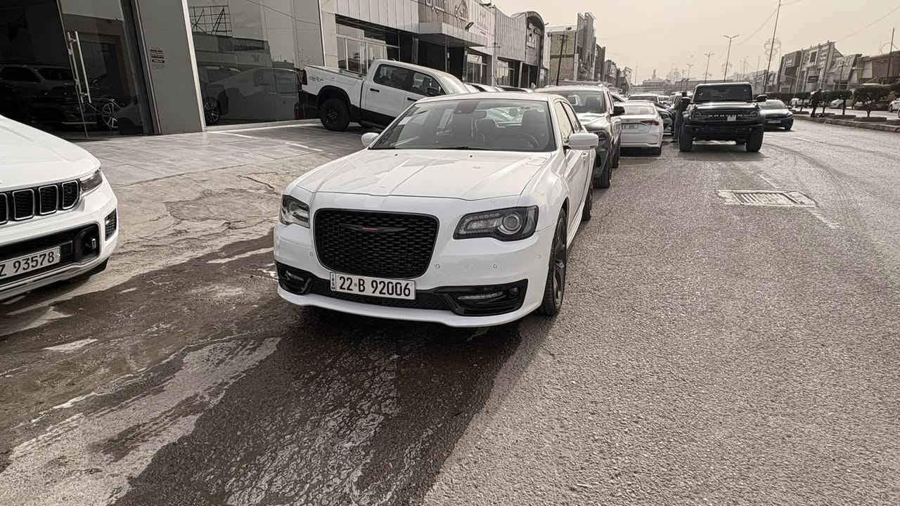 السلام عليكم
اوباما ٢٠٢٣ وكالة خليجية 
لون ابيض s اربيل ماشية ٥٠ الف 
مكفولة وباسمنا السعر ٣٧.٥٠٠$ وبيها مجال 
***********0
