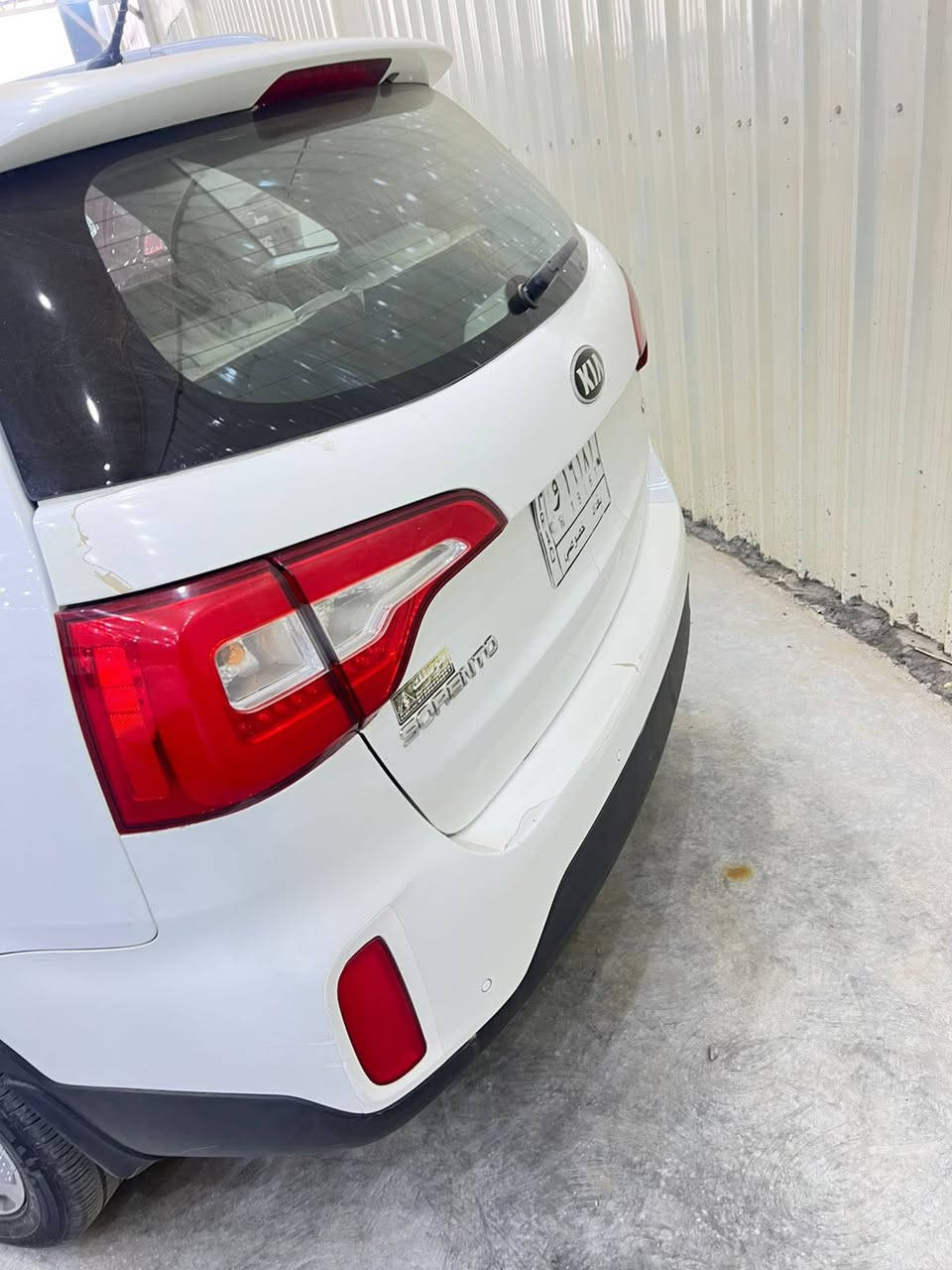 السلام عليكم ورحمة الله وبركاته 🌹
🚘 للبيع | Kia Sorento 2015 خليجي 🚘

السياره موديل 2015 وارد خليجي، نظيفه ومرتبه كلش والحمدلله ✨

مكفوله كفاله عامه من كلشي 👍🏼

🔹 كير شرط

🔹 محرك شرط

🔹 شواصي شرط

🔹 لغود من كلشي

✨ مواصفات خليجيه

✨ تبريد ثلج

✨ سوك ناعم ومريح

✨ داخليه مرتبه ونظيفه

✨ دبل وثبات عالي بالطريق

✨ تنفع للسفر والاستخدام اليومي والعائلي

السياره ع وضع الفول، متذب دينار بيها، تشغل وتروح وإنت مرتاح 💯

استعمال مرتب والمحافظه واضحه عليها من كلشي.

السعر 185$ وبيه مجال

السياره كفاله كفاله كفاله 

📍 مكان السياره : بابل / ناحية الشوملي
الاستفسار : ***********
