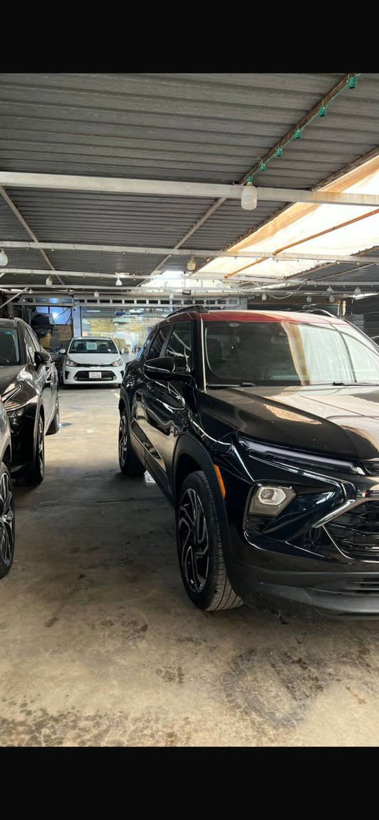 تريل بلايزر 2024 ار اس  تو كلر
شكل الجديد للبيع 
بدون رقم او اذا تريد ارقمها اضافة 2000$
فول مواصفات
شاشه تاهو شكل الجديد  
داخل كشنات جلد مطرز احمر وعليه ختم RS
لايت زنون بلادي 
ويل كبير
رادارات جانبيه 
بجم ليد 
محرج تايب سي فاست جارج 
مخرج usb
كشنات تدفئه 
شاشه كبيره 
بك لايت ليد
ريد لاين السياره 
تحديد مسار
نقطه عمياء 
تشغيل عن بعد 
دركه دي 
تدفئه ستيرن 
سستم صوت 
كشنات كهرباء 
انظمة قياده سبورت مود وعادي وثلجي
اوتو ستارت 
كروس سرعه

الحادث  بارد بسيط اباب الصدر وصور الحادث مرفقة 

السعر 155 قابل للتفاوض 

مكان السياره بغداد  

للتواصل على الرقم *********** بغداد, العراق
