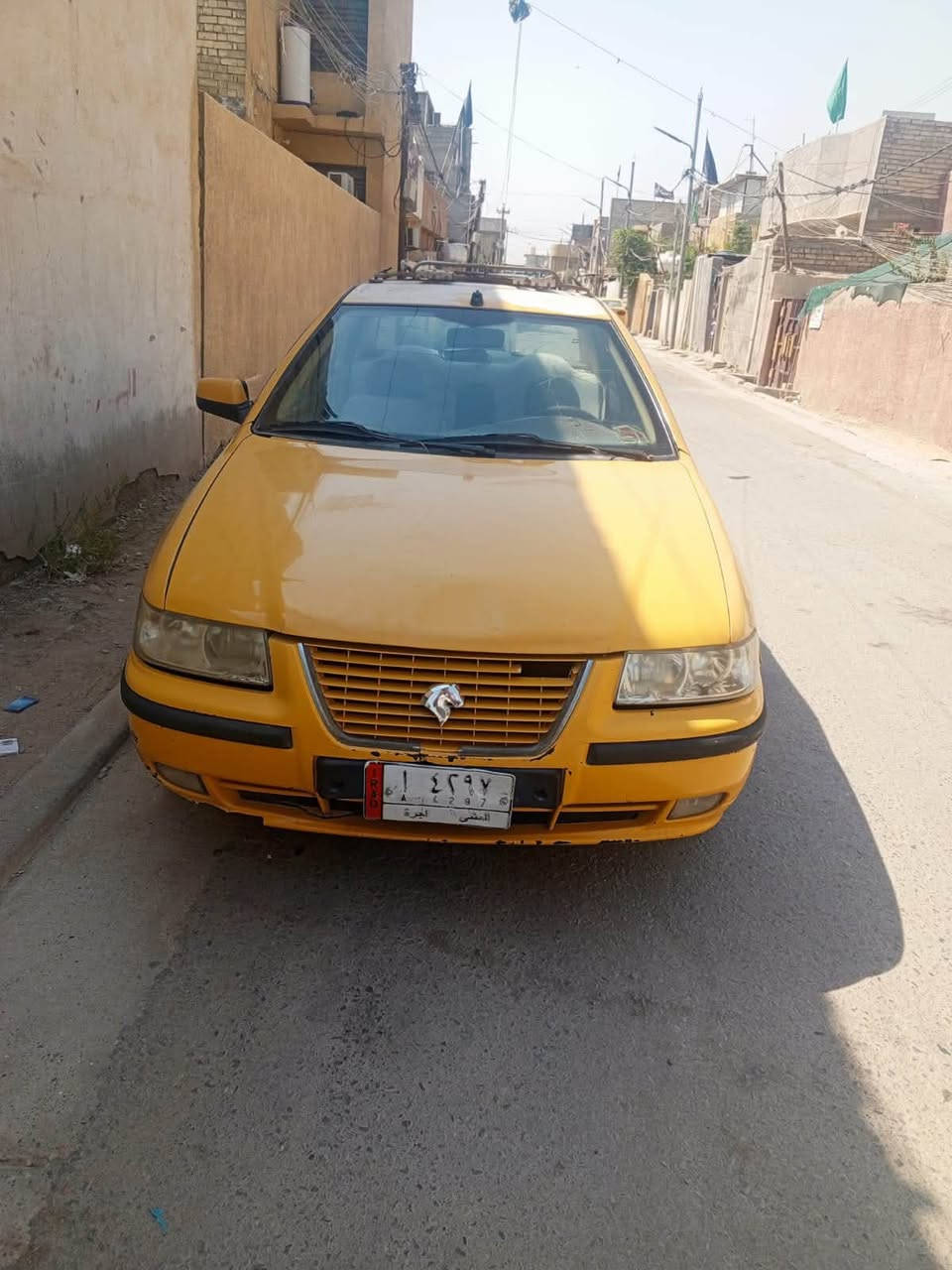 السلام عليكم سمند موديل ١٢ رقم مثنى الماني السياره موجوده ب بغداد حي البساتين إني مكلف بل نشر السياره عليها هيئه وغرمات ٧٠٠ ألف  سنويه منتهيه محرك بي خيط بخار شغال وكلشي مابي سياره شغاله تبريد شغال بيها شغلات كلش بسيطه عارضها الولد ب١٨  وبيها مجال يستلم صافي المشتري يتحمل الغرمات العليها وتجديد السنويه هيه بسمه نفسه صاحبها ***********
