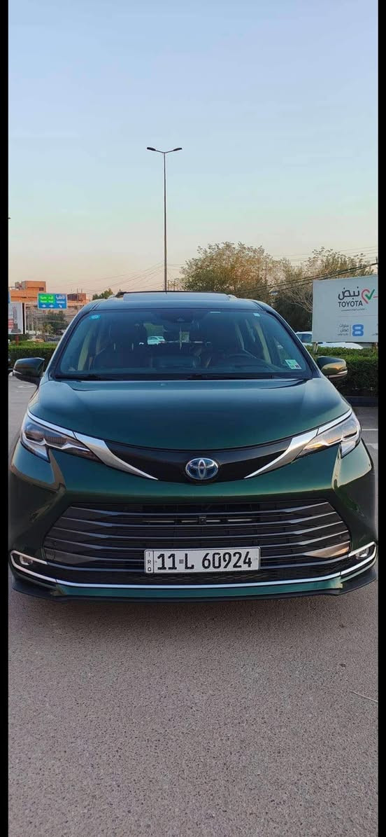 السلام عليكم ورحمة الله وبركاته
رمضان كريم على الجميع 
تيوتا سينا 2022 هايبرد وبانزين ( بلاتنيوم) 
محرك 2.5 ___اعلى موصفات 1/1 
غنيه عن التعريف 
بدون ار با ك بدون شاصي بدون لغد 
ماشيه 260 الف كيلو 
رقم بغداد 
ضرر (3) قطع فقط 
وبيها كلير من امريكا موضح بسونار 
السعر 278 وبيها مجال ان شاءالله 
***********
ترهم مراوس حسب القناعه رقم بغداد او شمالي
