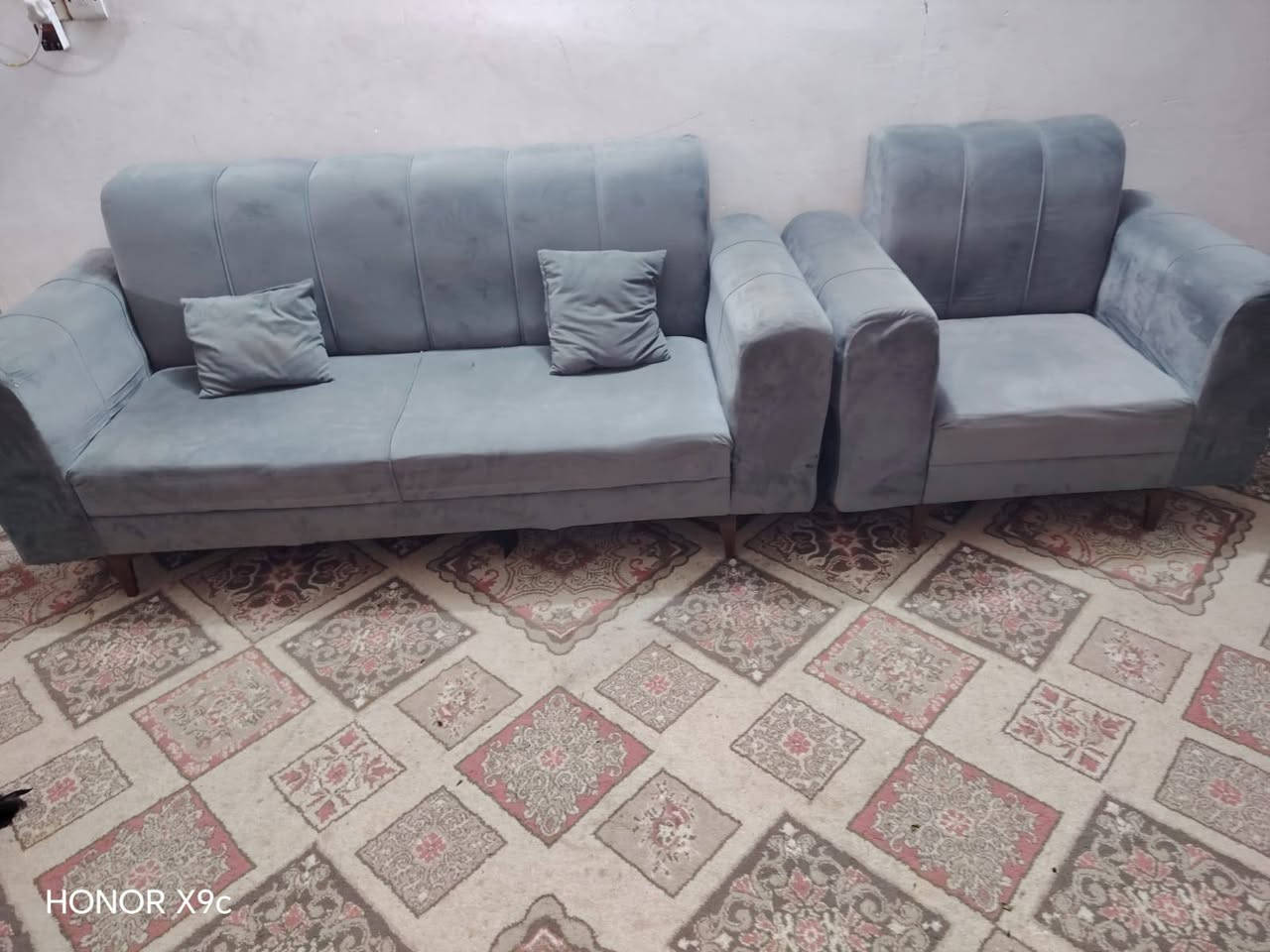 السلام عليكم تخم جدا نظيف ١٠نفرات مكانه حله
‏‪***********‬‏
