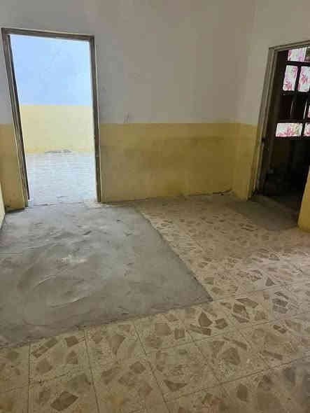 بيت100متر طابو زراعي الكوفه حي ميسان شارع الدكتوره قرب مجمع الجوهرة شارع تبليط

غرفه صاله استقبال مطبخ صحيات 

السعر 43 مليون 

الاستفسار اتصل 

***********
