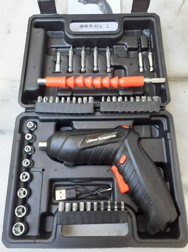 اثنان اجهزه  جديدات غير مستعملات  صغيرات  الحجم  غير مستعملات  يعملان  على الشحن يمين و يسار   مع أكثر من ٥٠ قطعه لبب و لقم و تطواله للأماكن الضيقه اثنيناتهن  بسعر ١٥    الف مكاني بغداد العطيفيه *********** ما عندي توصيل
