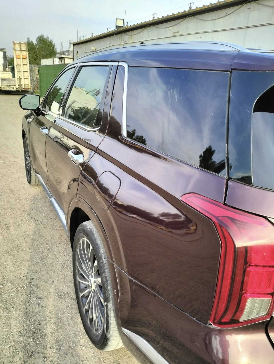 توفر هونداي بلسايد فول الفول اعلى فئه بل بلسايد
موديل 2023 ارخص سياره بل بلسايد  مال محتاج
بشدتين و25 ورقه
مرقم بغداد 
صور الحادث موجوده بل منشور
***********
امكاني بغداد حي اور
