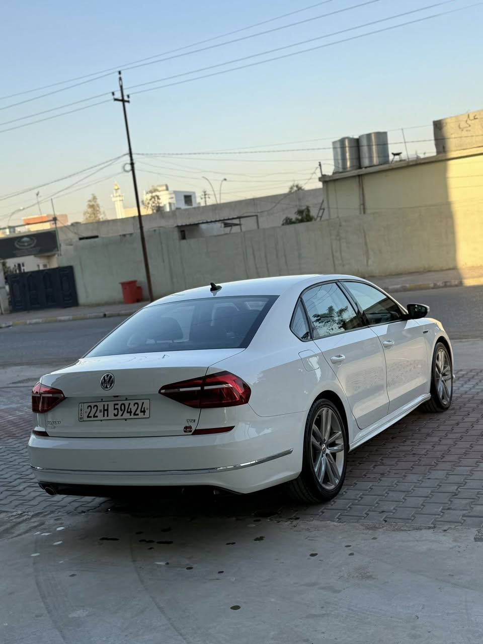 باسات 2018 R line
بدون صبغ بدون حادث 
فقط مكانين بارد كلش قليل 
كشن جلد 
رادار امامي خلفي
مكينة 20  توربو 
سياره لوك لوك ماشاءالله 
شرط تحويل نفس يوم 
سعره 155 وبي مجال شراي خابر عل رقم 
(( *********** ))
