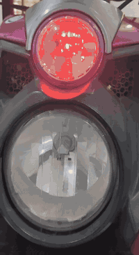 سكنس جبلي • موديل ٢٠١٥ • لون كرزي