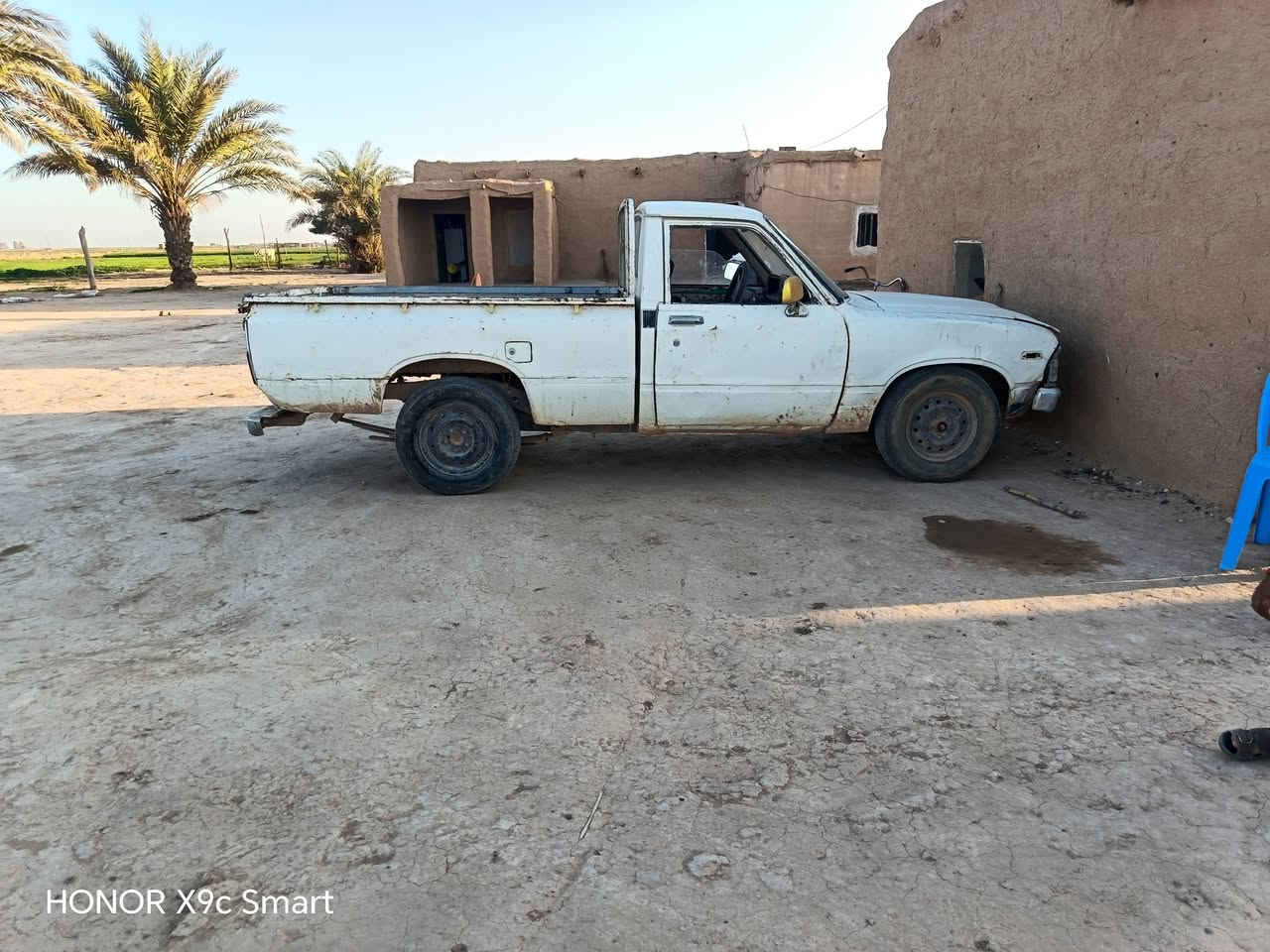 السلام عليكم سياره 80 للبيع محرك معمر قبل شهر صدر نص عمر تايرات نص عمر كير اكسل شرط والكشر شوف العين  يبري الضمه سياره بس تريد سايق مرحمن المكان العلم قريه المعيبدي للتواصل ***********
