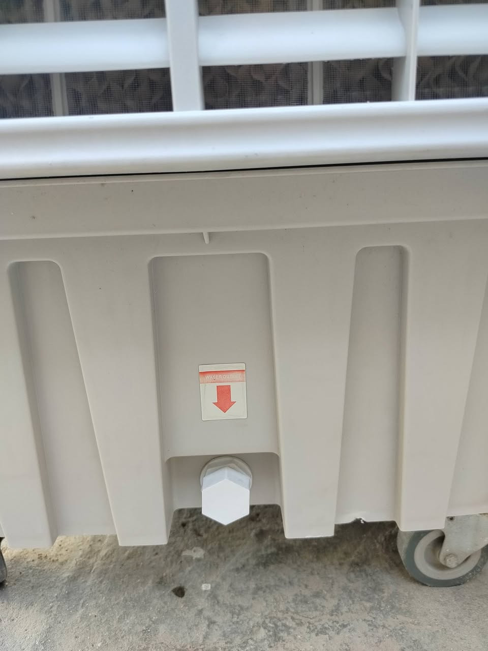 يا الله خوان مبرده جواهر الصادق درجه اولا حجم 40 مستعمله 9تيام يشهد الله جديده كلش وهواها ثلج لبيع شراي يتصل ***********متواجد واساب مكاني كربلاء الاسكان العسكري
