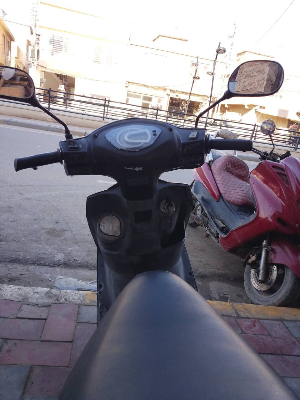 سيام  GT
نكره سلف شرط  النعومه 
 دبلات امامي خلفي جدد تخم تاير جديد قفل جنطه كهربائي
مفتوحه مره وحده شرط النعومه ولمشي
كامله  كل كهرباياتهه  مابيهه اي نقص بس زوج ترايش
كربلا قرب مستشفه زين العابدين 
300 وبيه مجال بصيط ***********
