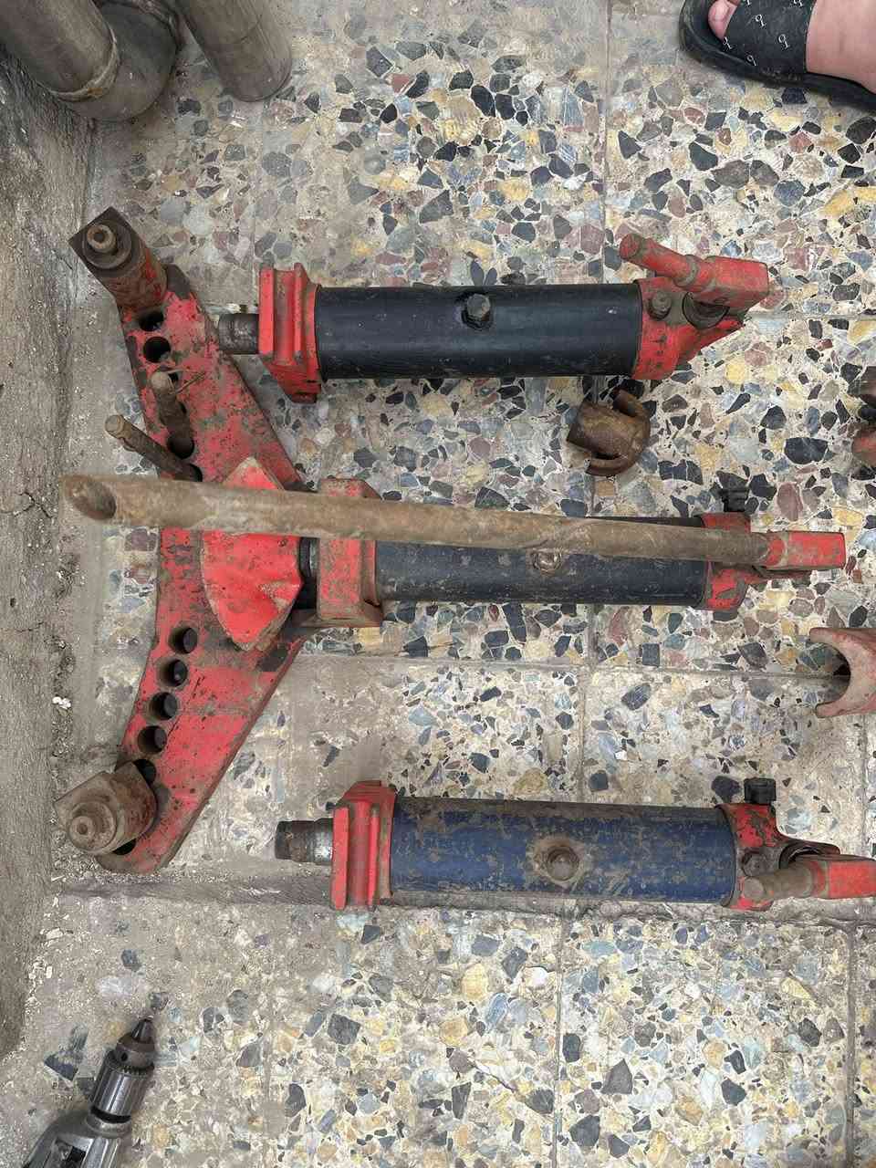 معواجه مال شفتات وبواري350 مكاني بغداد***********
