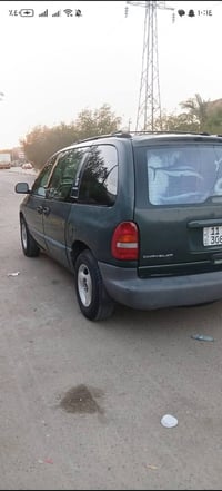 دودج كرفان • ١٩٩٦ • ٧ راكب